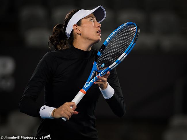 开云体育登录入口穆古鲁扎巅峰对决，凯恩与70激战西班牙队分钟，挺进下一轮胜负难料！的简单介绍